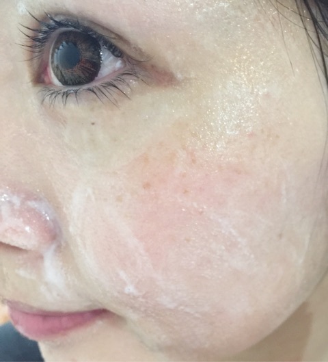 もちっと 泡立ていらず<泡立てないタイプの洗顔料> もちっと 泡立ていらず<泡立てないタイプの洗顔料>