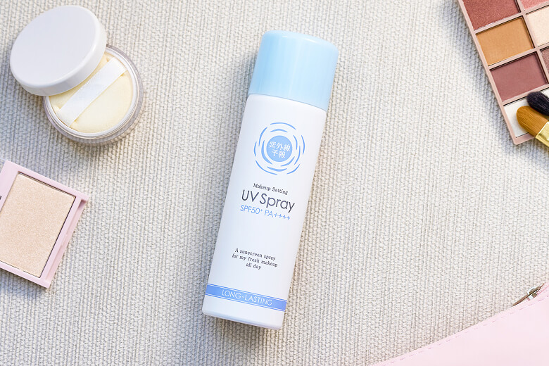 ファンデもアイブロウも一日中ピタッ！メイク崩れ知らず