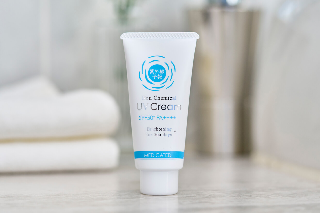 紫外線予報 ノンケミカル薬用美白UVクリームM | 紫外線吸収剤不使用の
