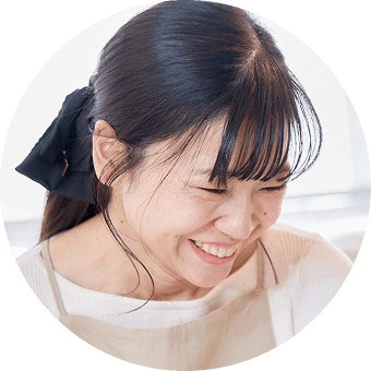 ネイリストの麥田なおみさん
